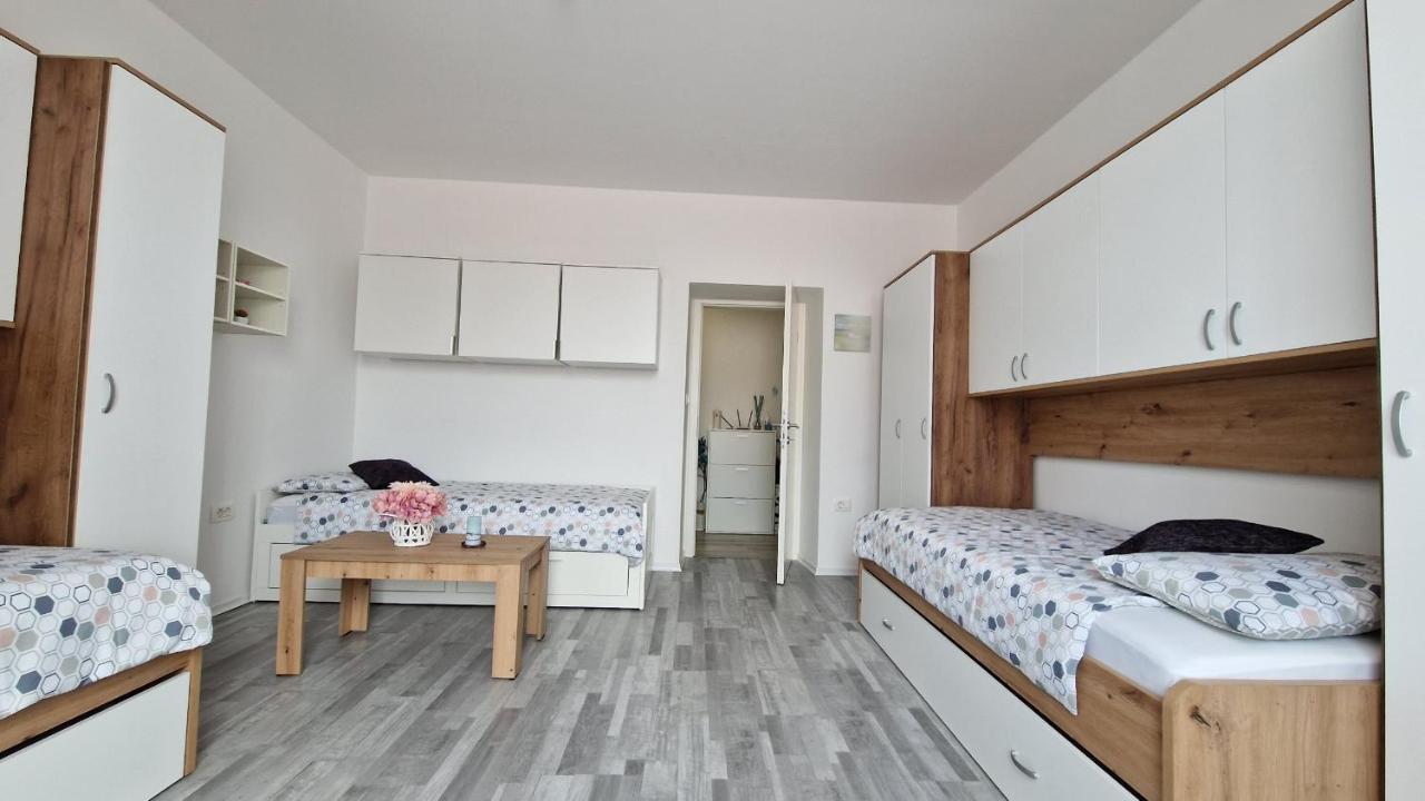 Sun Kissed Apartment Koper Exterior foto